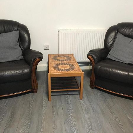 2 bedroom apartment Plymouth Buitenkant foto