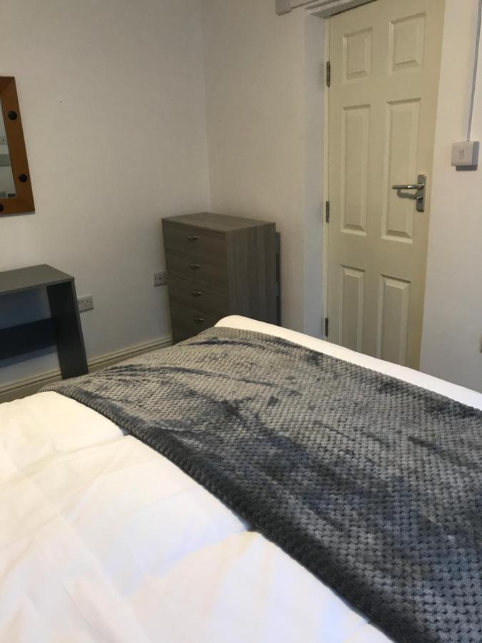 2 bedroom apartment Plymouth Buitenkant foto